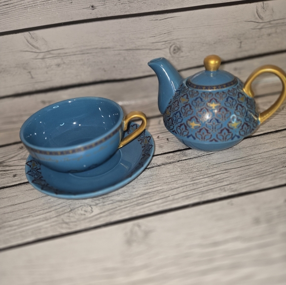 Disney Aladdin The Musical Teapot Cup Saucer Magic Lamp 3 piece blue RARE - Picture 8 of 9